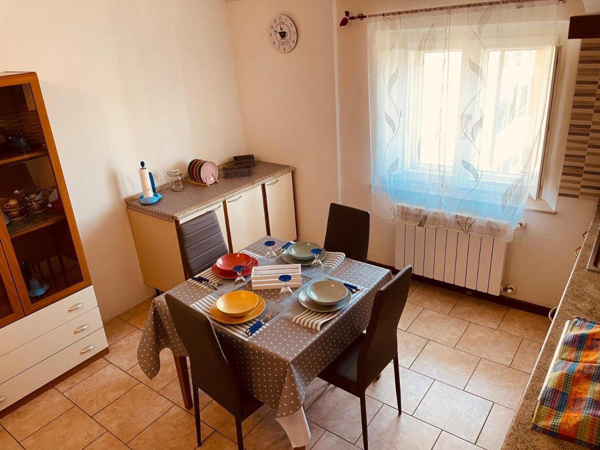 Casa Amelie Apartment Peschiera del Garda Bagian luar foto
